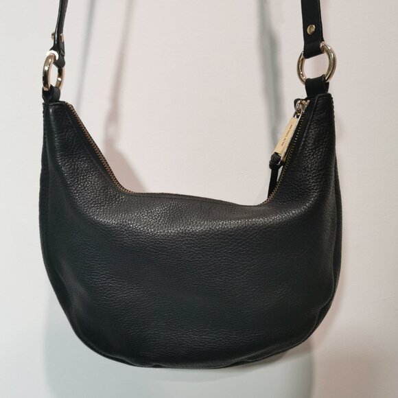 Black/Gold  Half Moon Hobo  Style Crossbody EUC #247 - Picture 3 of 13